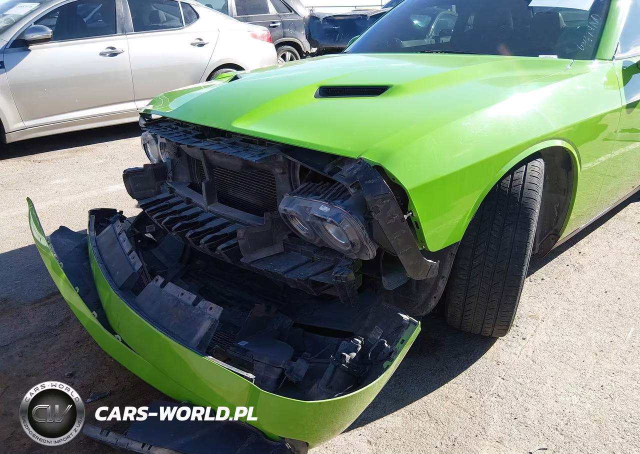 2017 Dodge Challenger Sxt Plus VIN:2C3CDZAG0HH560663 - 6