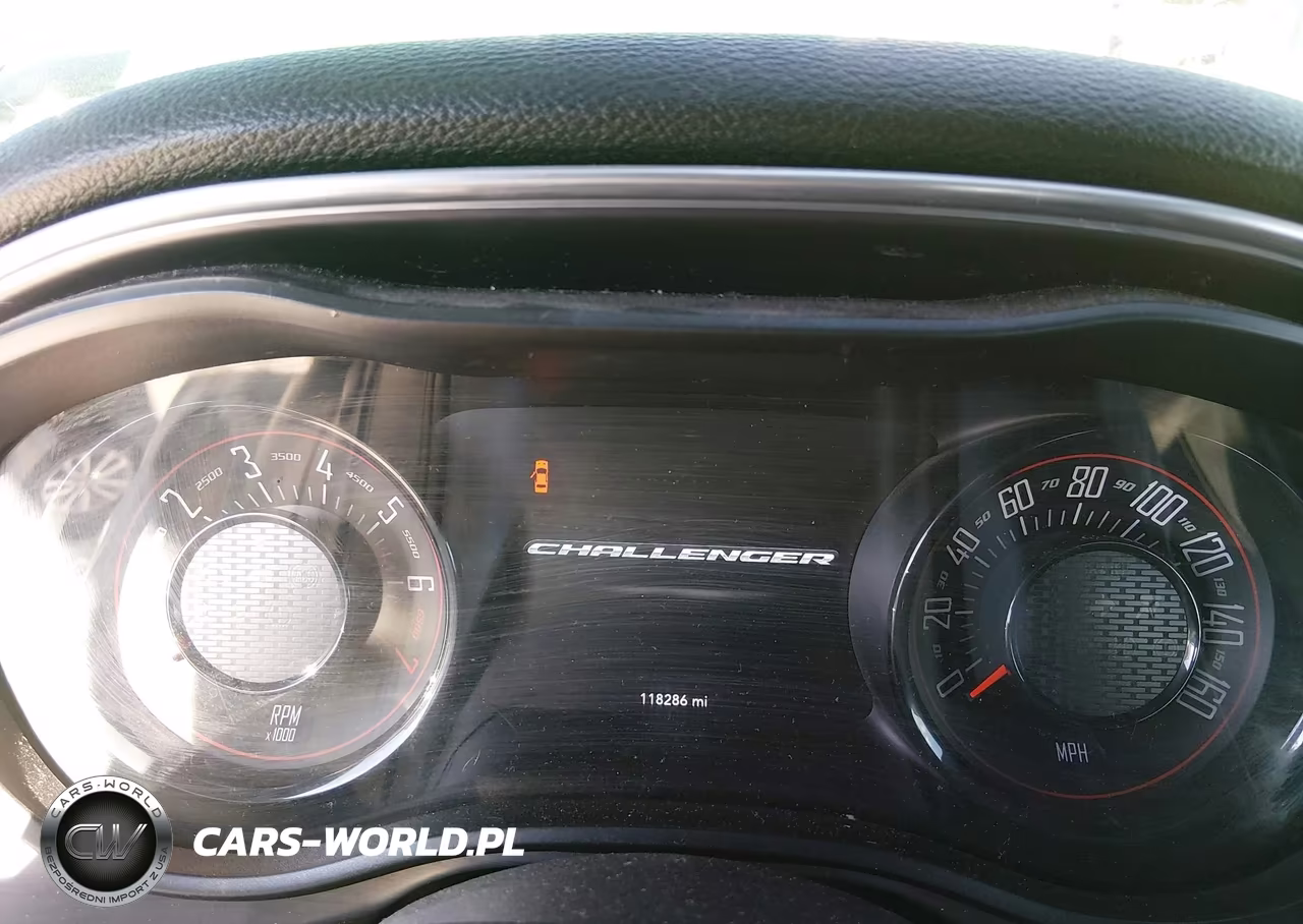2017 Dodge Challenger Sxt Plus VIN:2C3CDZAG0HH560663 - 7