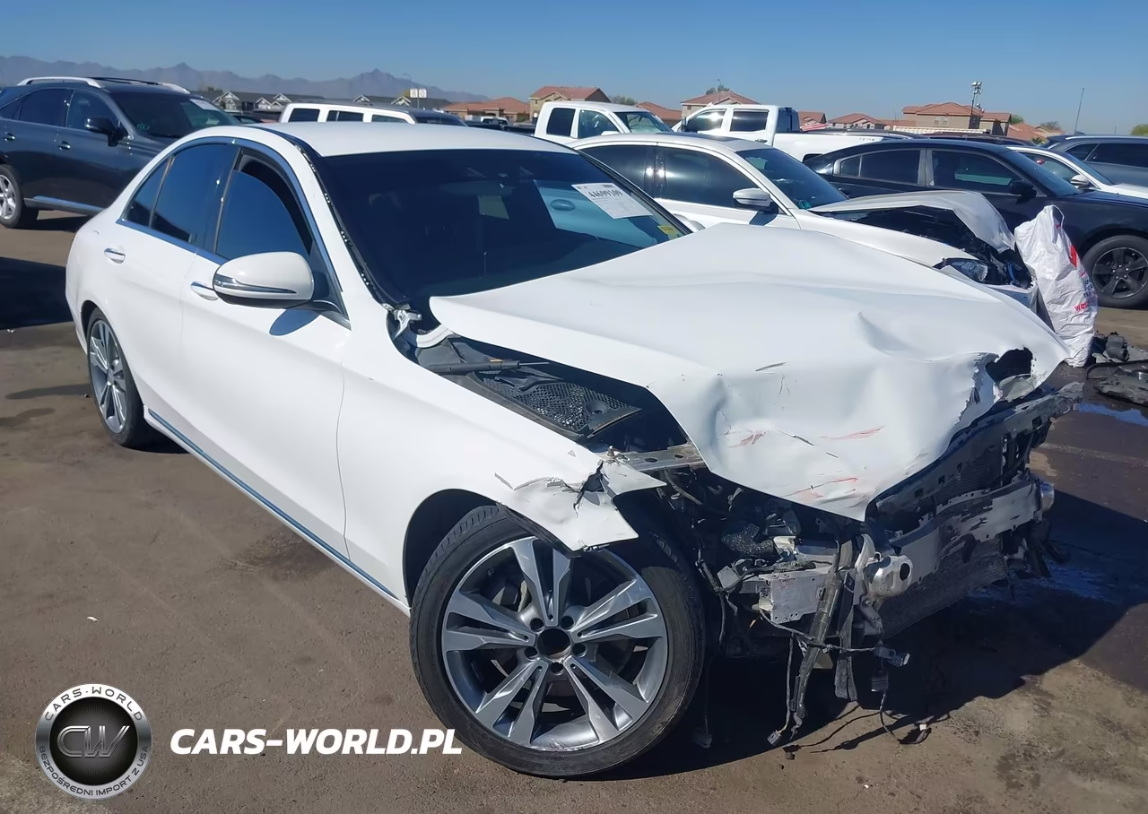 2016 Mercedes-Benz C 300