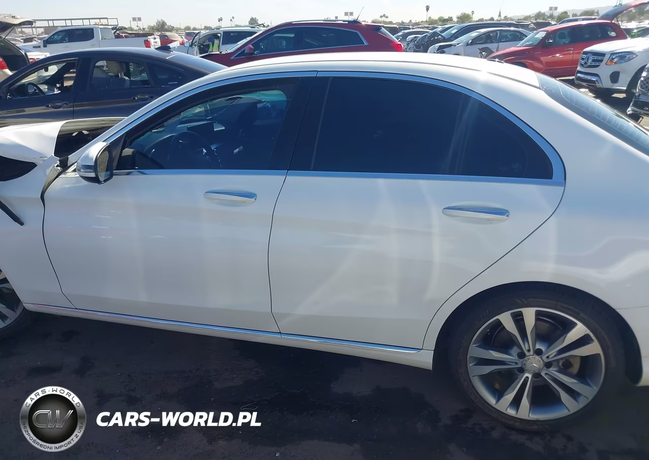 2016 Mercedes-Benz C 300 VIN:55SWF4JBXGU149297 - 14