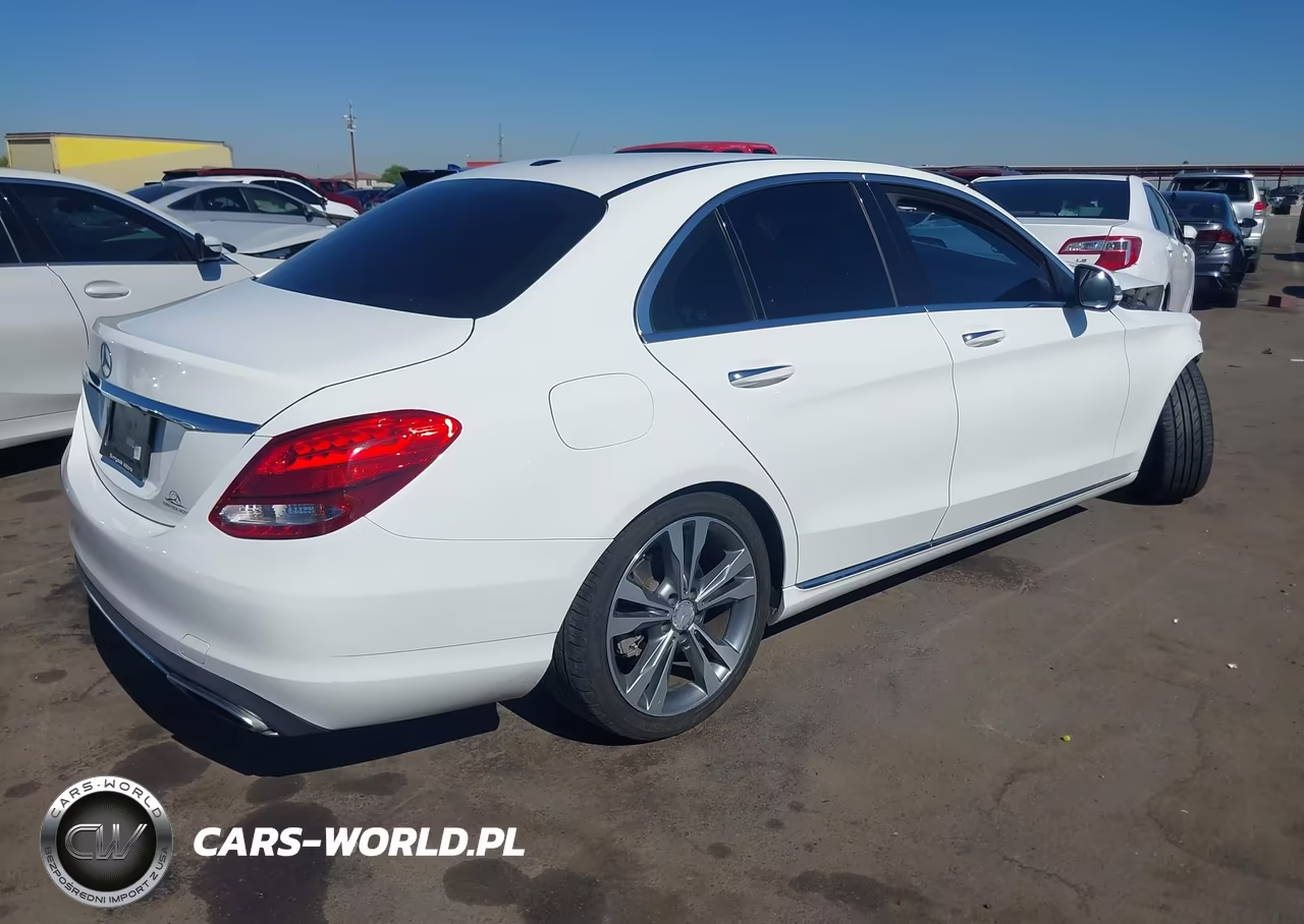 2016 Mercedes-Benz C 300 VIN:55SWF4JBXGU149297 - 4