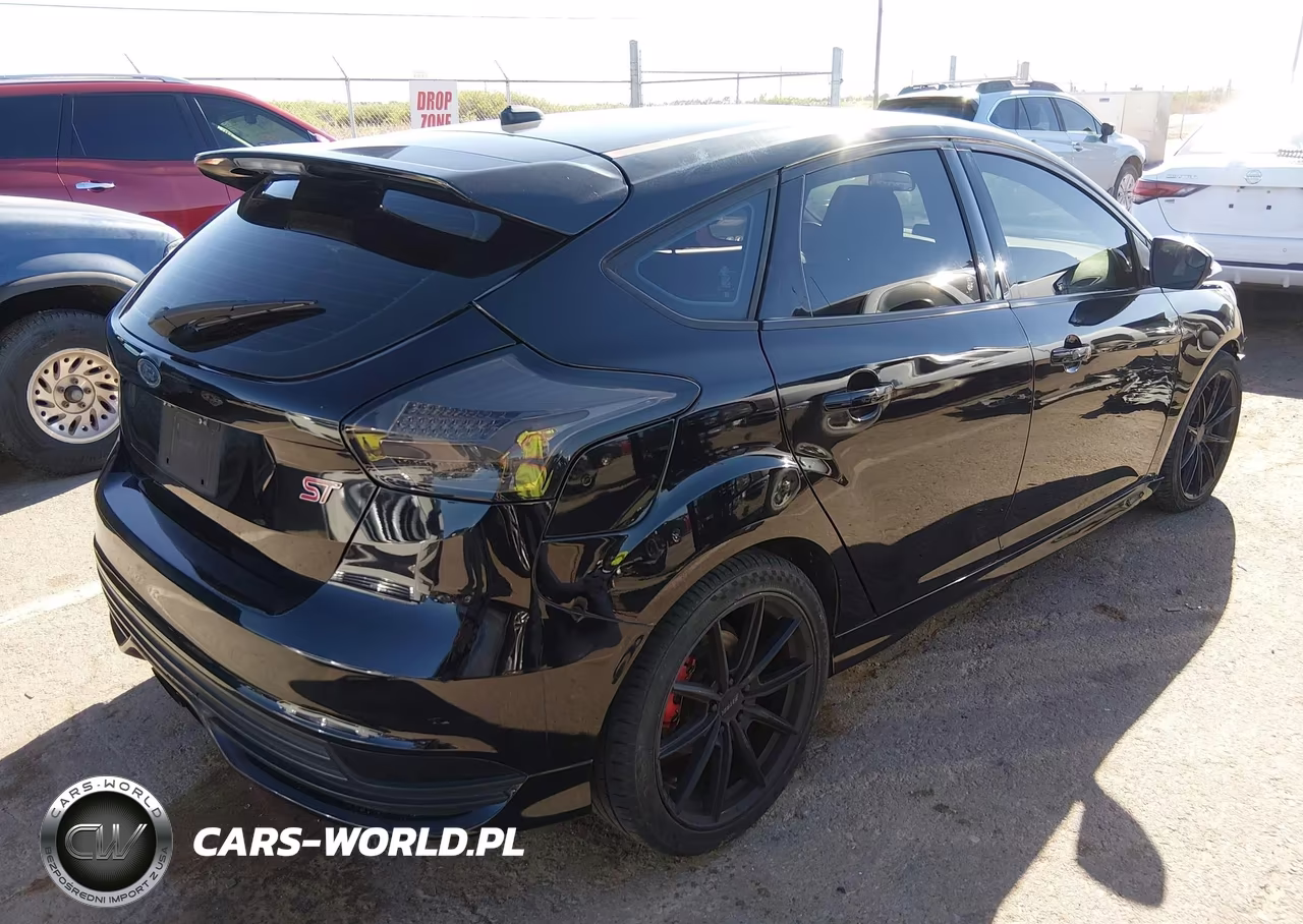2016 Ford Focus St VIN:1FADP3L94GL218837 - 4