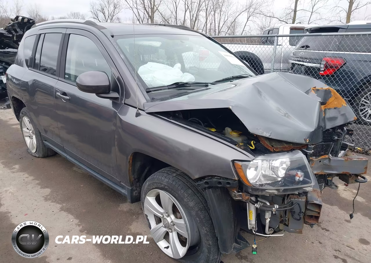 2016 Jeep Compass Latitude – zdjęcie 1 z 20