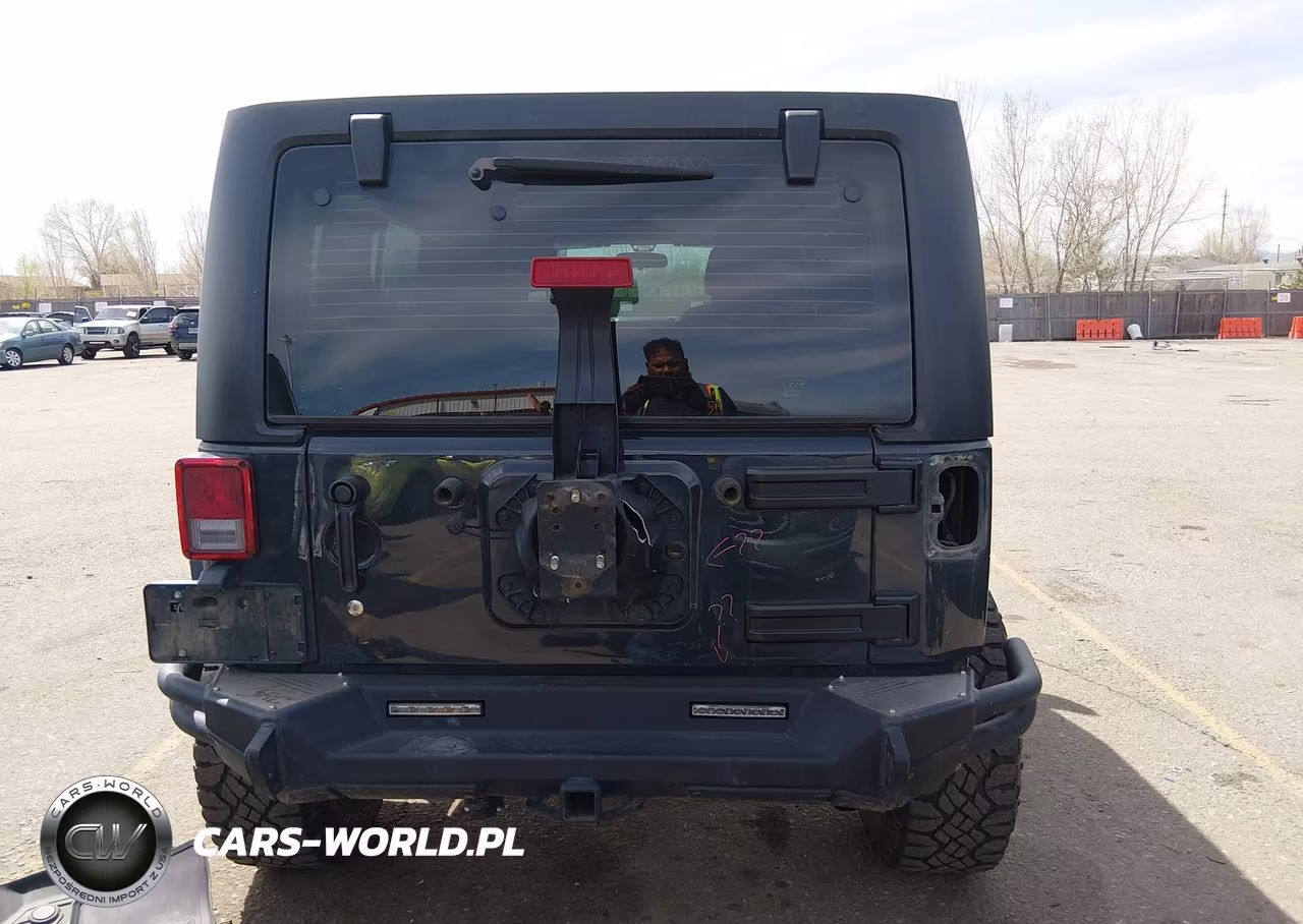 2016 Jeep Wrangler Unlimited Sport VIN:1C4BJWDG9GL191930 - 16