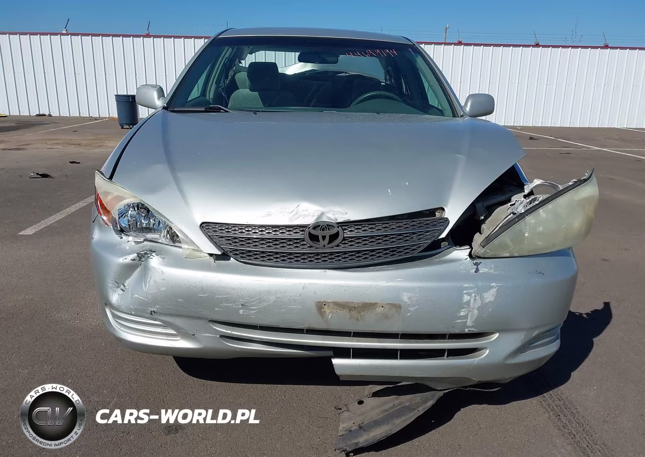 2003 Toyota Camry Le VIN:4T1BE32K83U140820 - 13