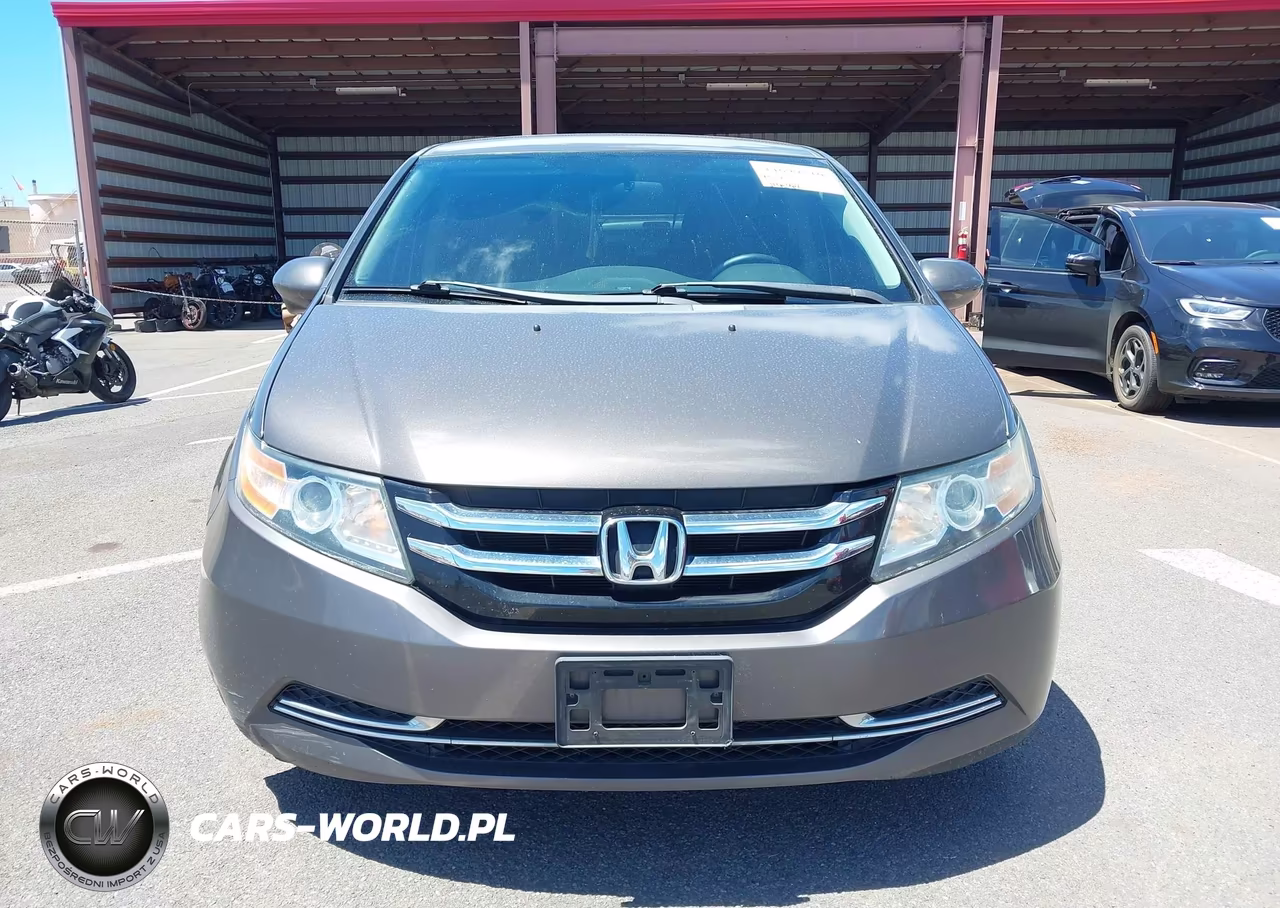 2017 Honda Odyssey Se VIN:5FNRL5H35HB001782 - 13
