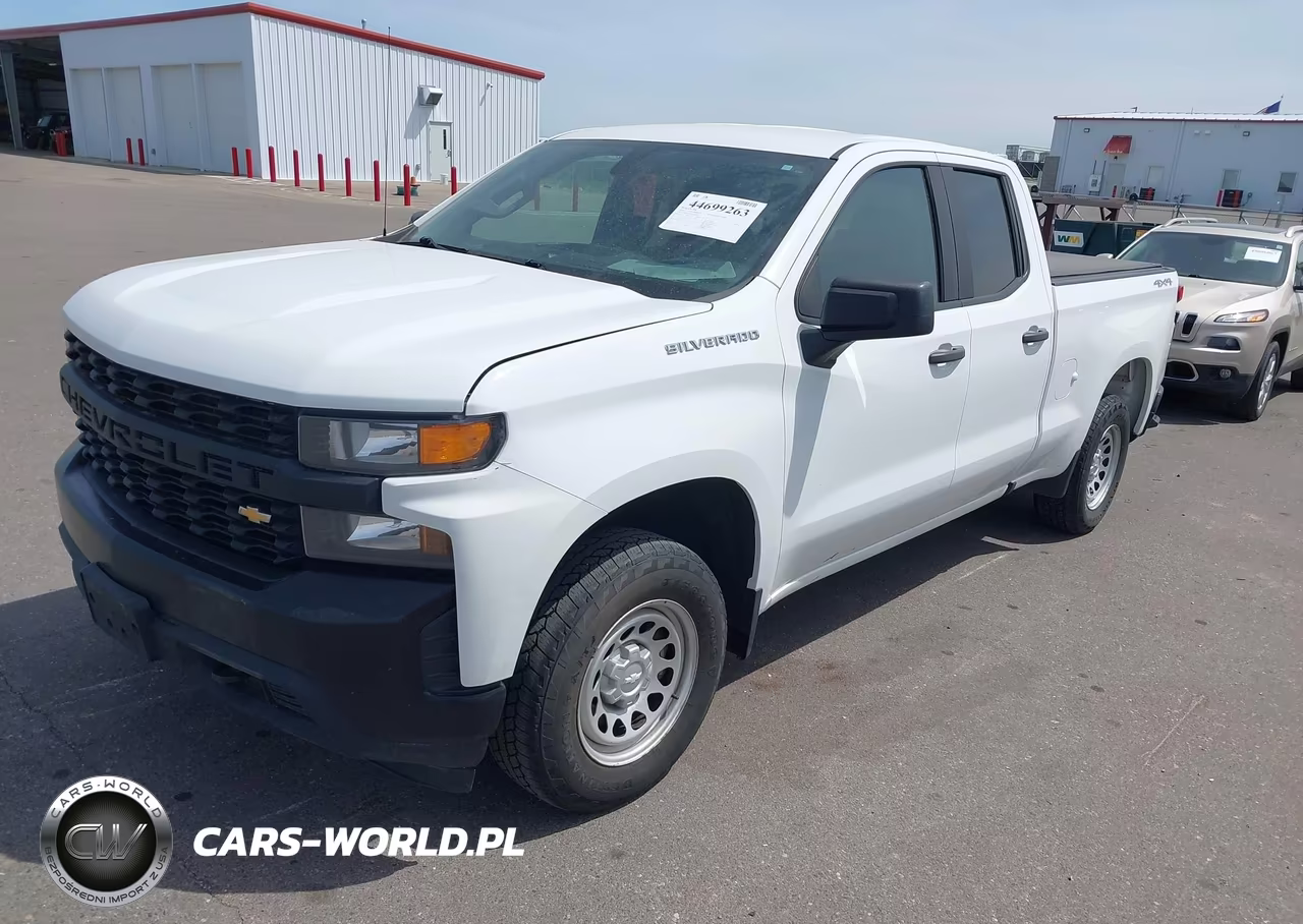 2020 Chevrolet Silverado 1500 4Wd Standard Bed Wt VIN:1GCRYAEF5LZ109931 - 2