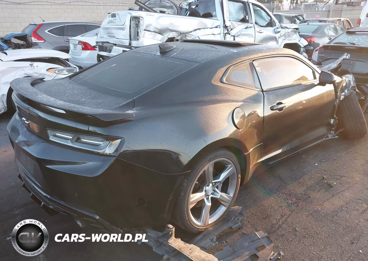 2017 Chevrolet Camaro 2Ss VIN:1G1FH1R72H0215845 - 4