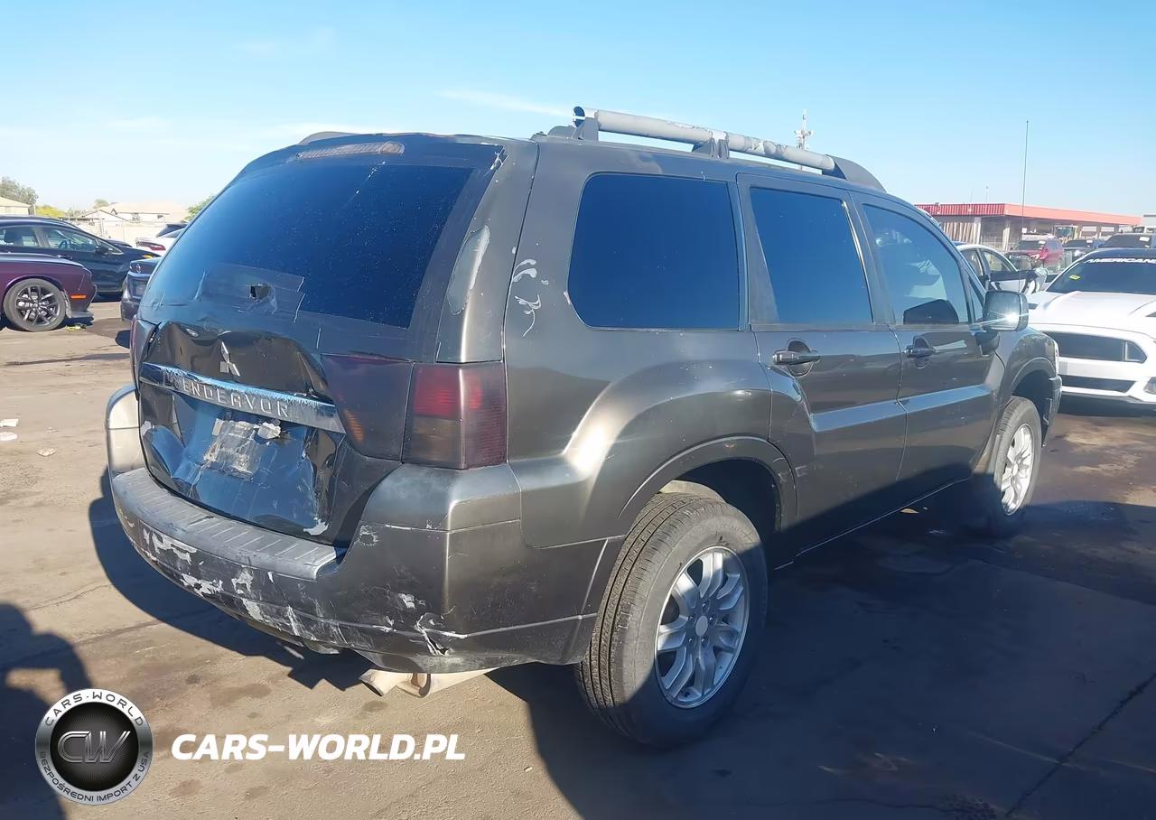 2010 Mitsubishi Endeavor Ls VIN:4A4JM2AS2AE014628 - 4