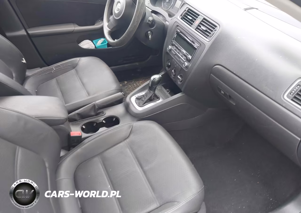 2014 Volkswagen Jetta 1.8T Se VIN:3VWD17AJ7EM364593 - 5