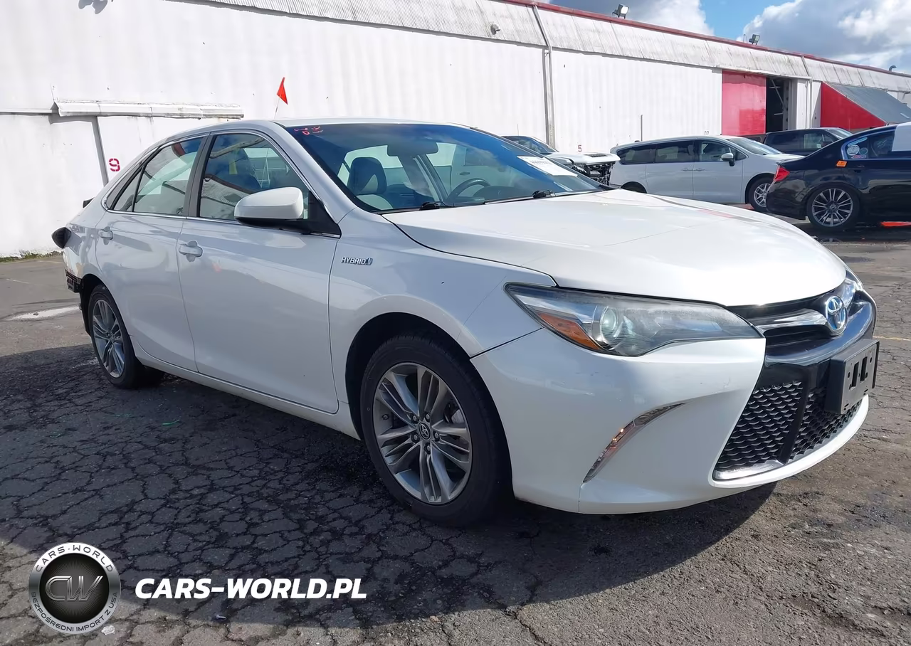 2016 Toyota Camry Hybrid Se