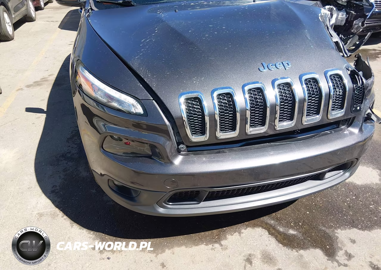 2017 Jeep Cherokee Latitude 4X4 VIN:1C4PJMCB2HW525800 - 19