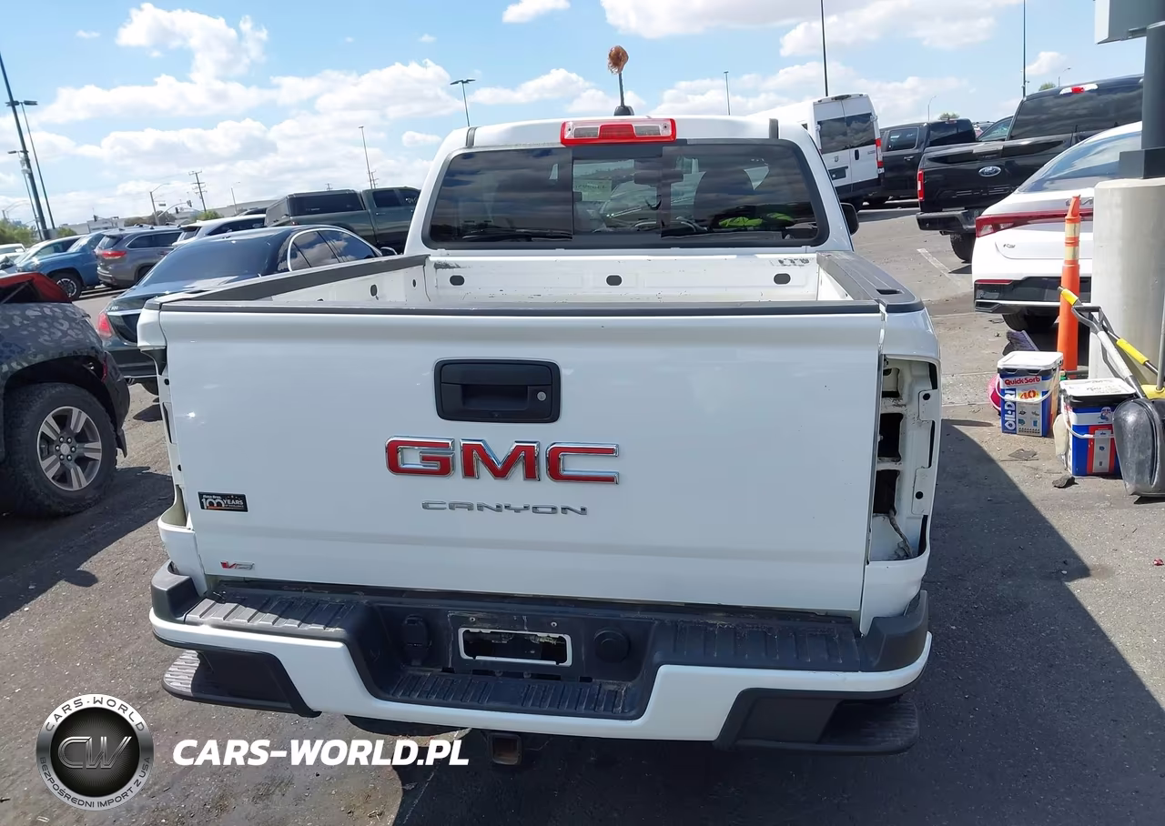 2022 GMC Canyon 4Wd Short Box Elevation VIN:1GTG6CEN2N1195300 - 17