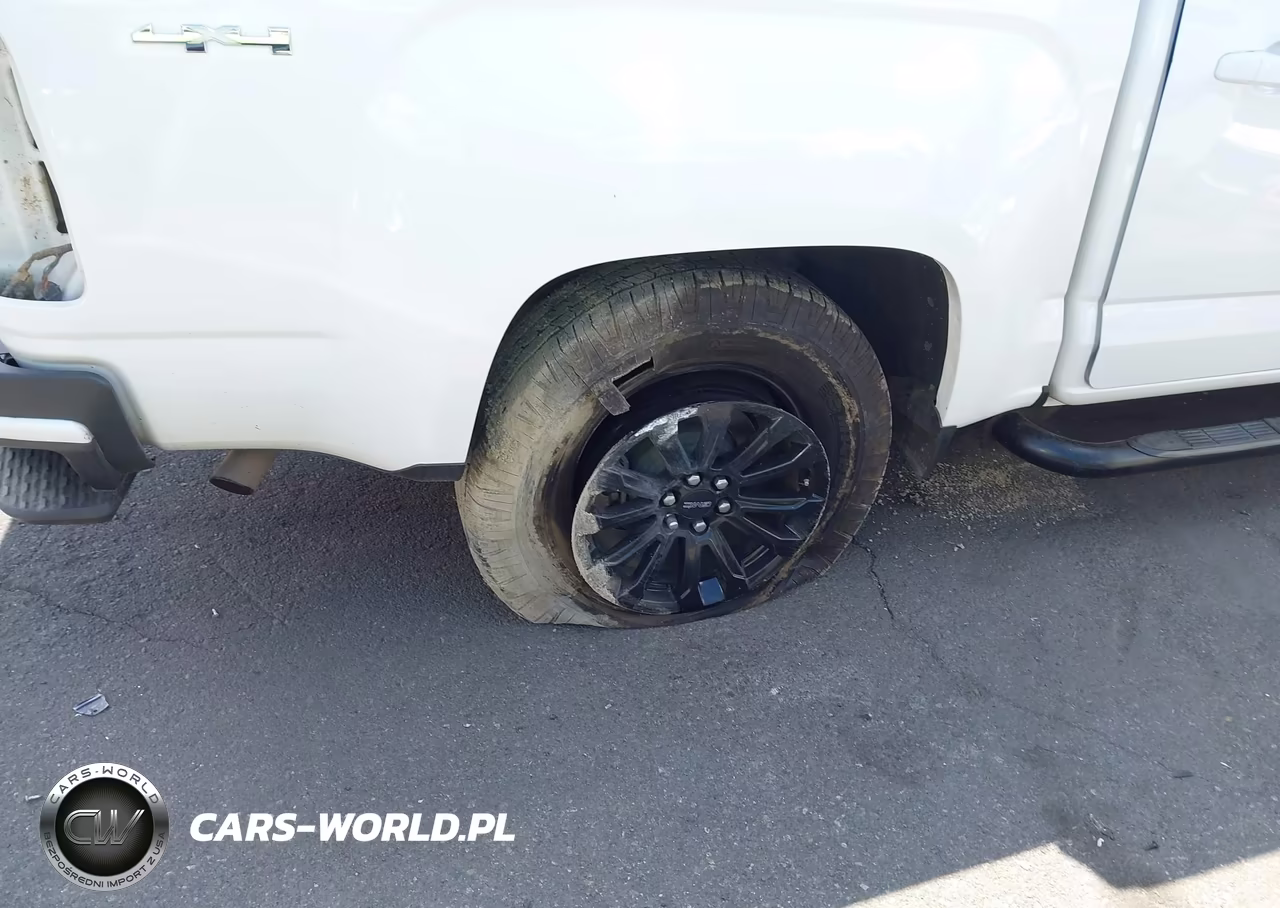 2022 GMC Canyon 4Wd Short Box Elevation VIN:1GTG6CEN2N1195300 - 18