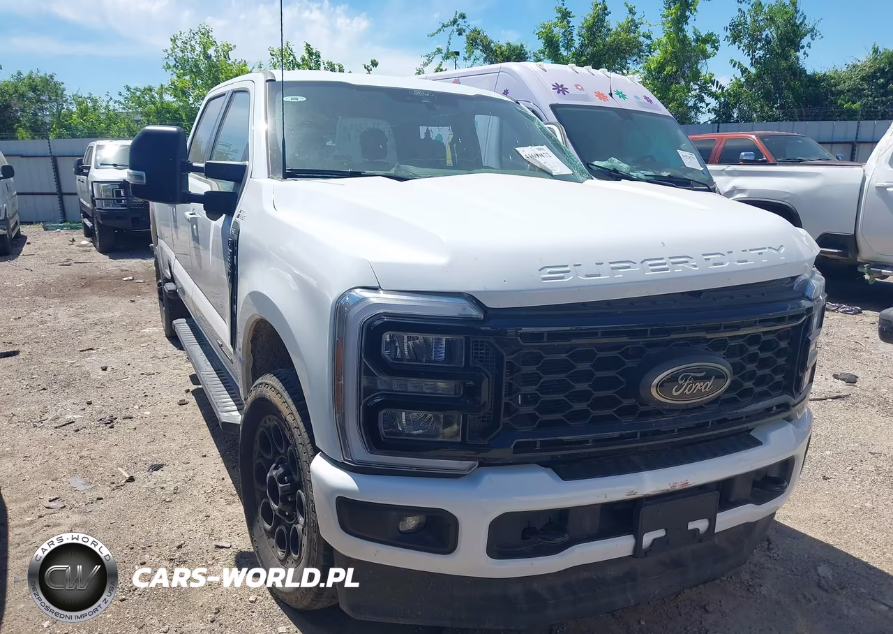 2025 Ford F-250 Xlt