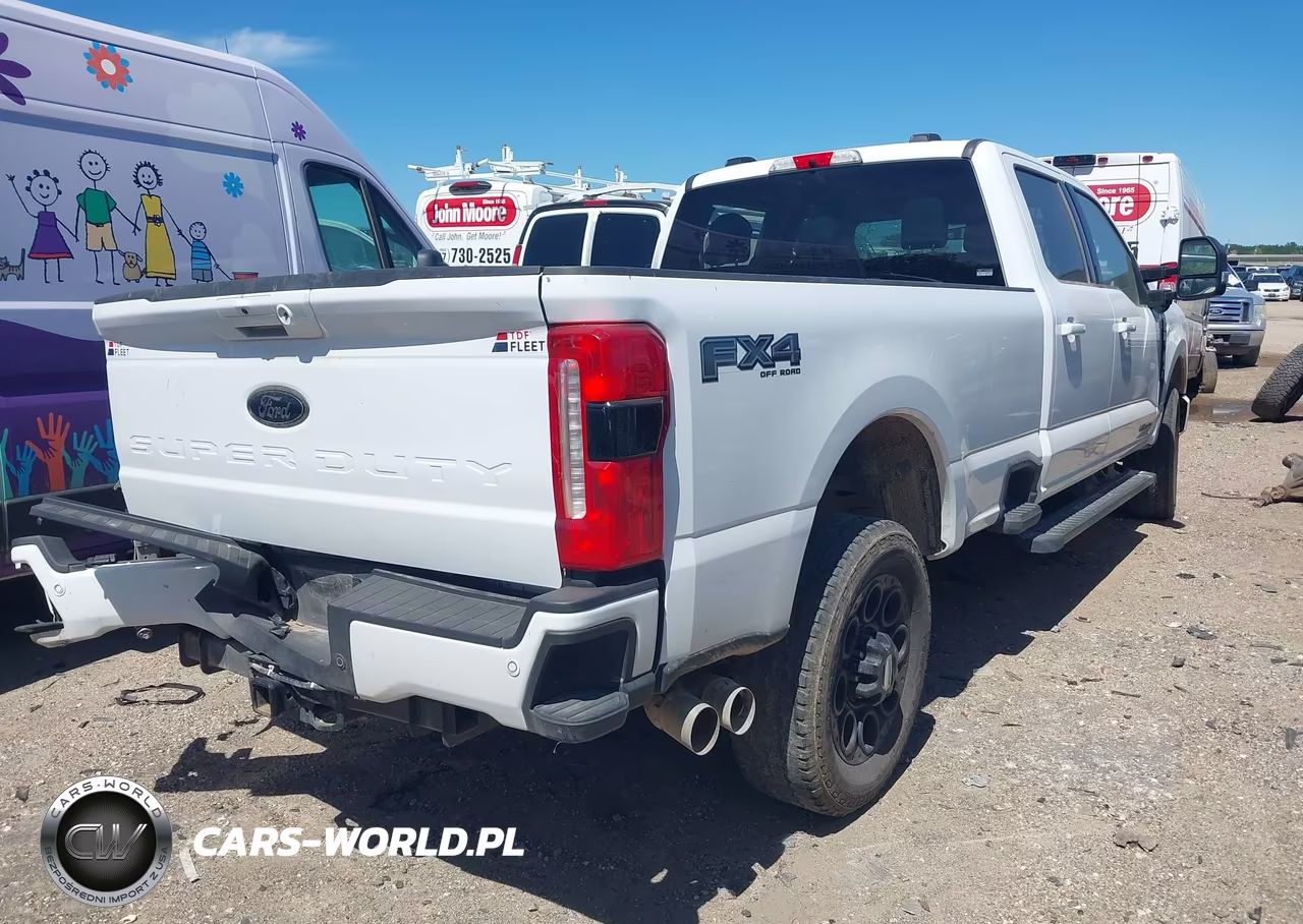 2025 Ford F-250 Xlt VIN:1FT8W2BT4SED40987 - 4