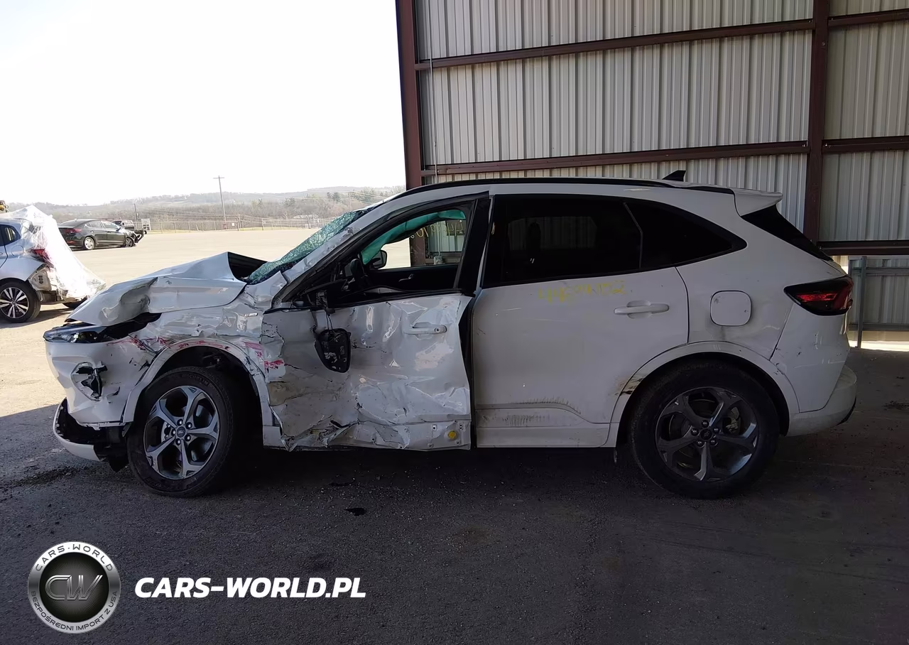2023 Ford Escape St-Line VIN:1FMCU0MZ4PUB42036 - 15