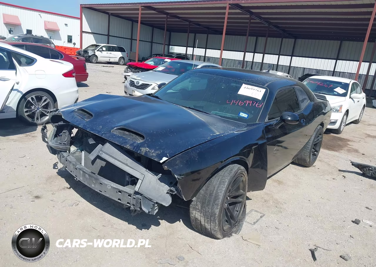 2015 Dodge Challenger R-T VIN:2C3CDZAT8FH758871 - 2