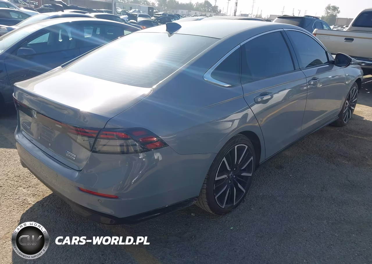 2024 Honda Accord Hybrid Touring VIN:1HGCY2F8XRA013572 - 4