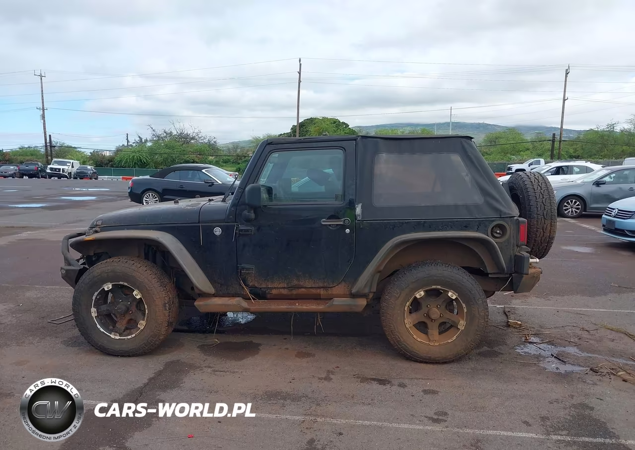 2013 Jeep Wrangler Sport VIN:1C4AJWAG5DL648258 - 13