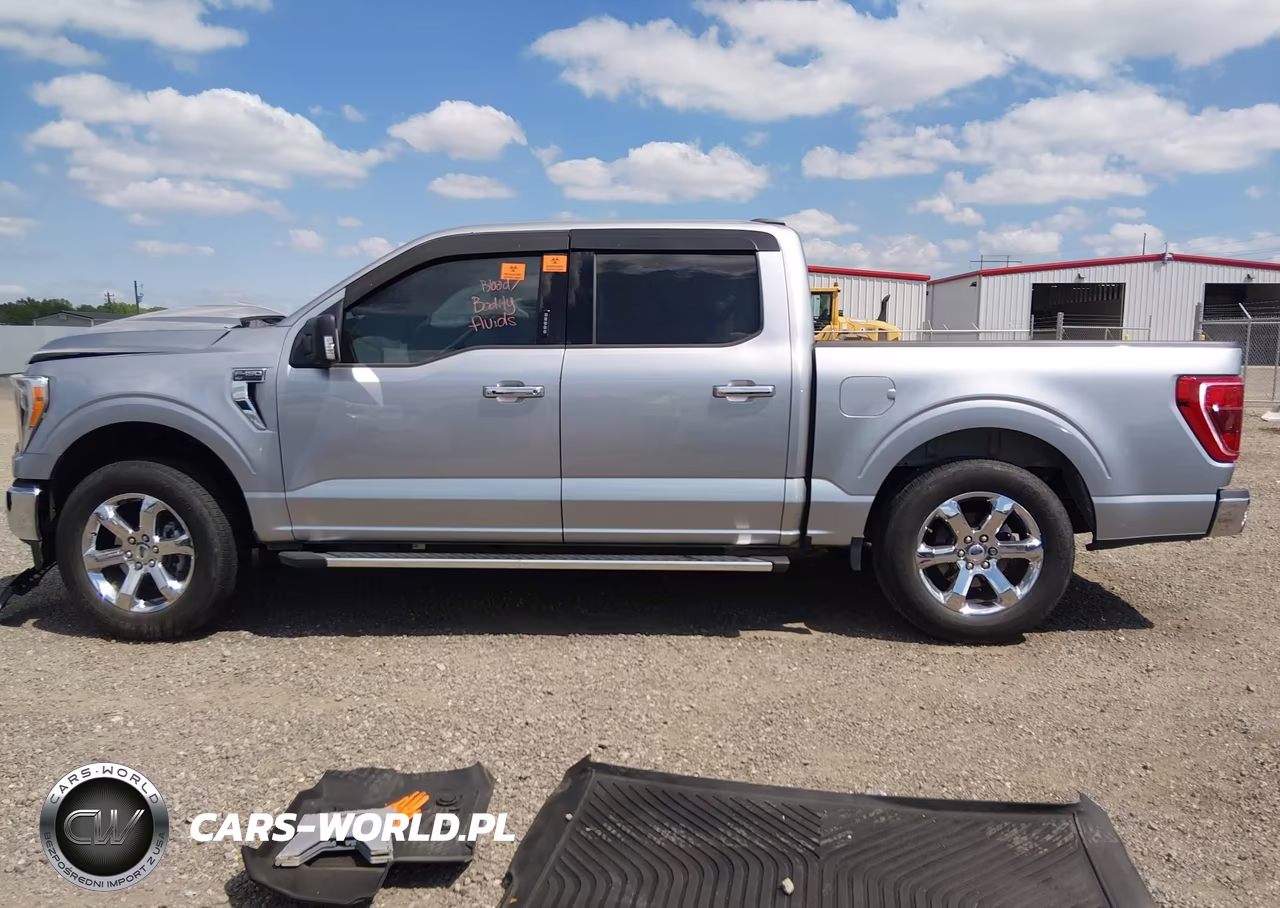 2023 Ford F-150 Xlt VIN:1FTEW1CP8PFD33637 - 15