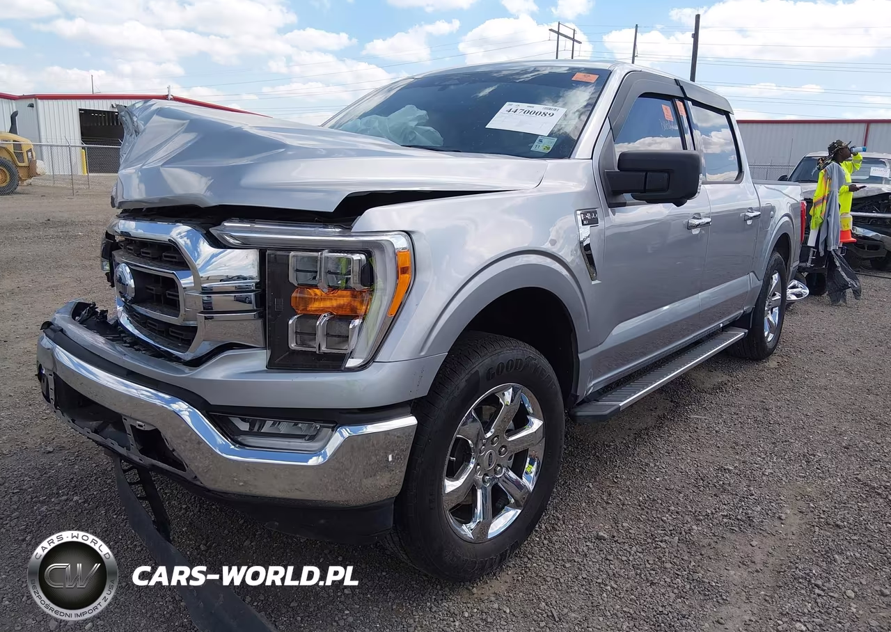 2023 Ford F-150 Xlt VIN:1FTEW1CP8PFD33637 - 2