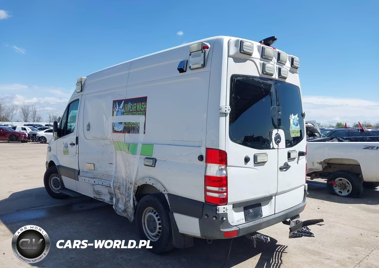 2017 Mercedes-Benz Sprinter 2500 Standard Roof V6 VIN:WD3PE7CD9HP386986 - 3