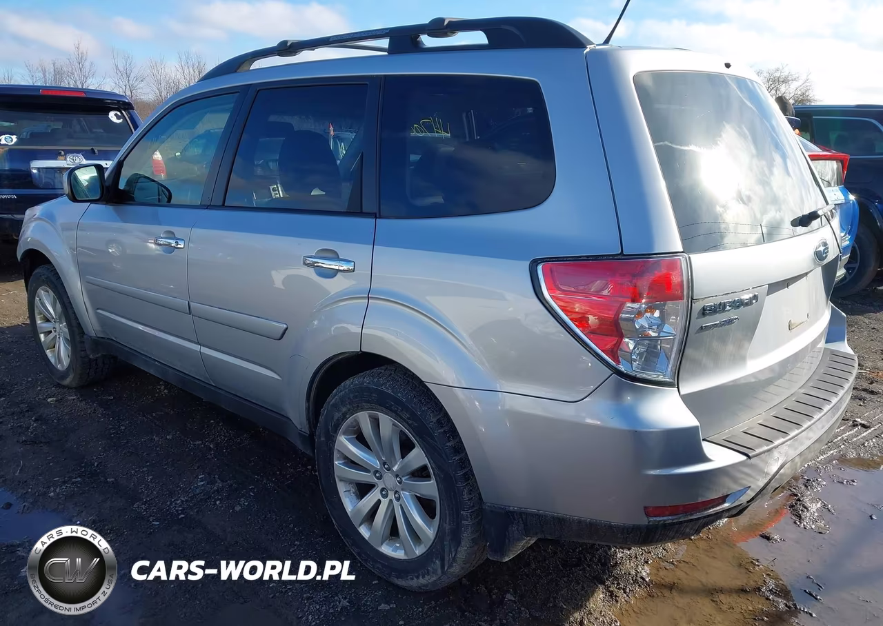 2013 Subaru Forester 2.5X Limited VIN:JF2SHAEC4DH439589 - 3