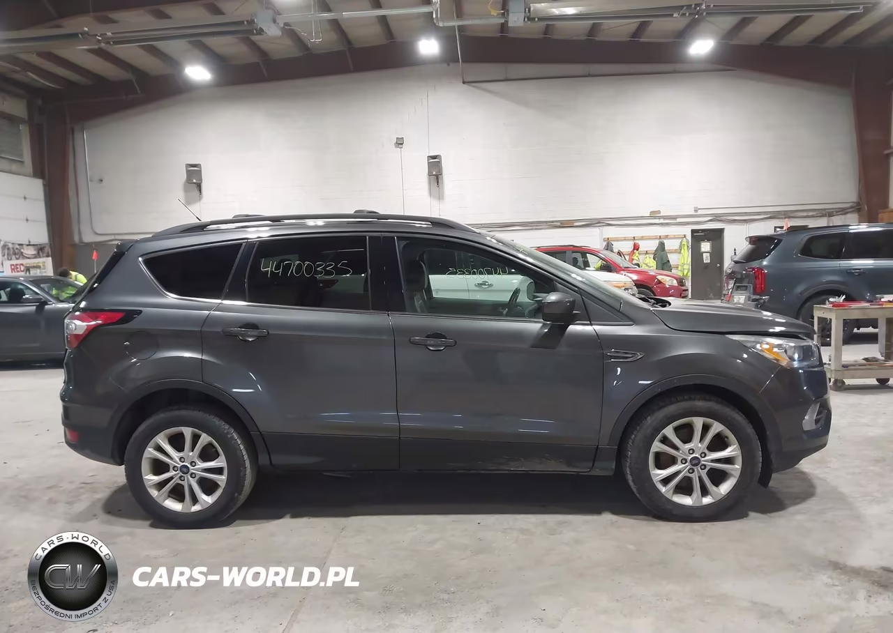 2017 Ford Escape Se VIN:1FMCU9GD4HUD02695 - 13