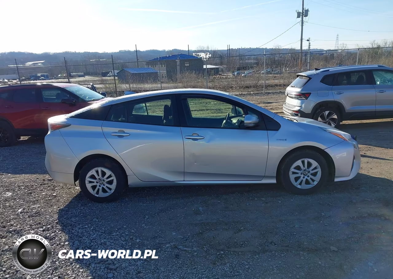 2016 Toyota Prius Two VIN:JTDKBRFU6G3007979 - 13