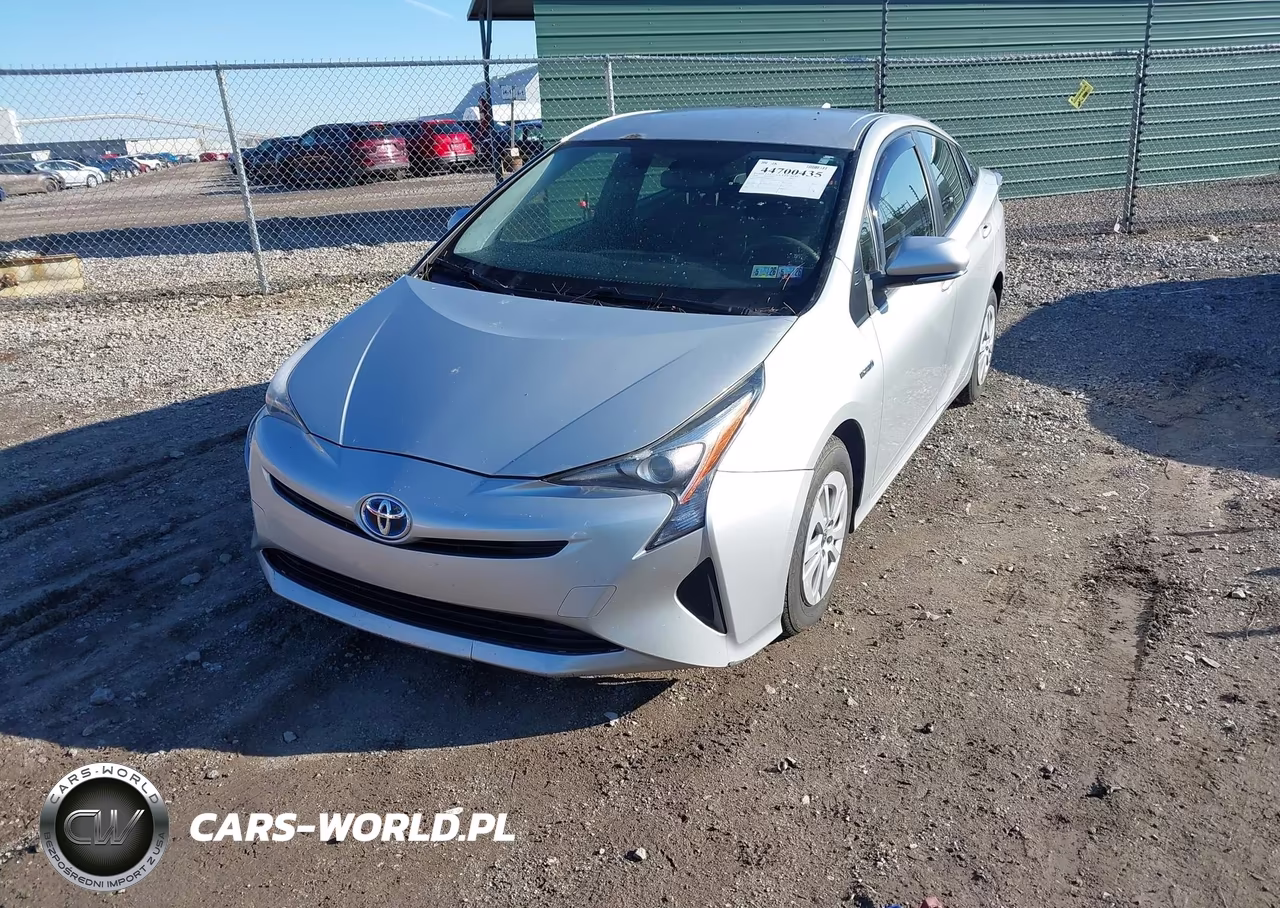 2016 Toyota Prius Two VIN:JTDKBRFU6G3007979 - 2