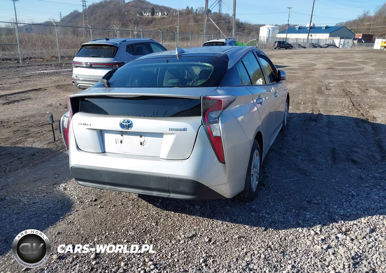 2016 Toyota Prius Two VIN:JTDKBRFU6G3007979 - 4