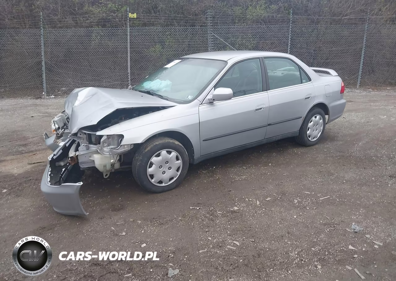 2000 Honda Accord 2.3 Lx VIN:1HGCG6555YA038038 - 2