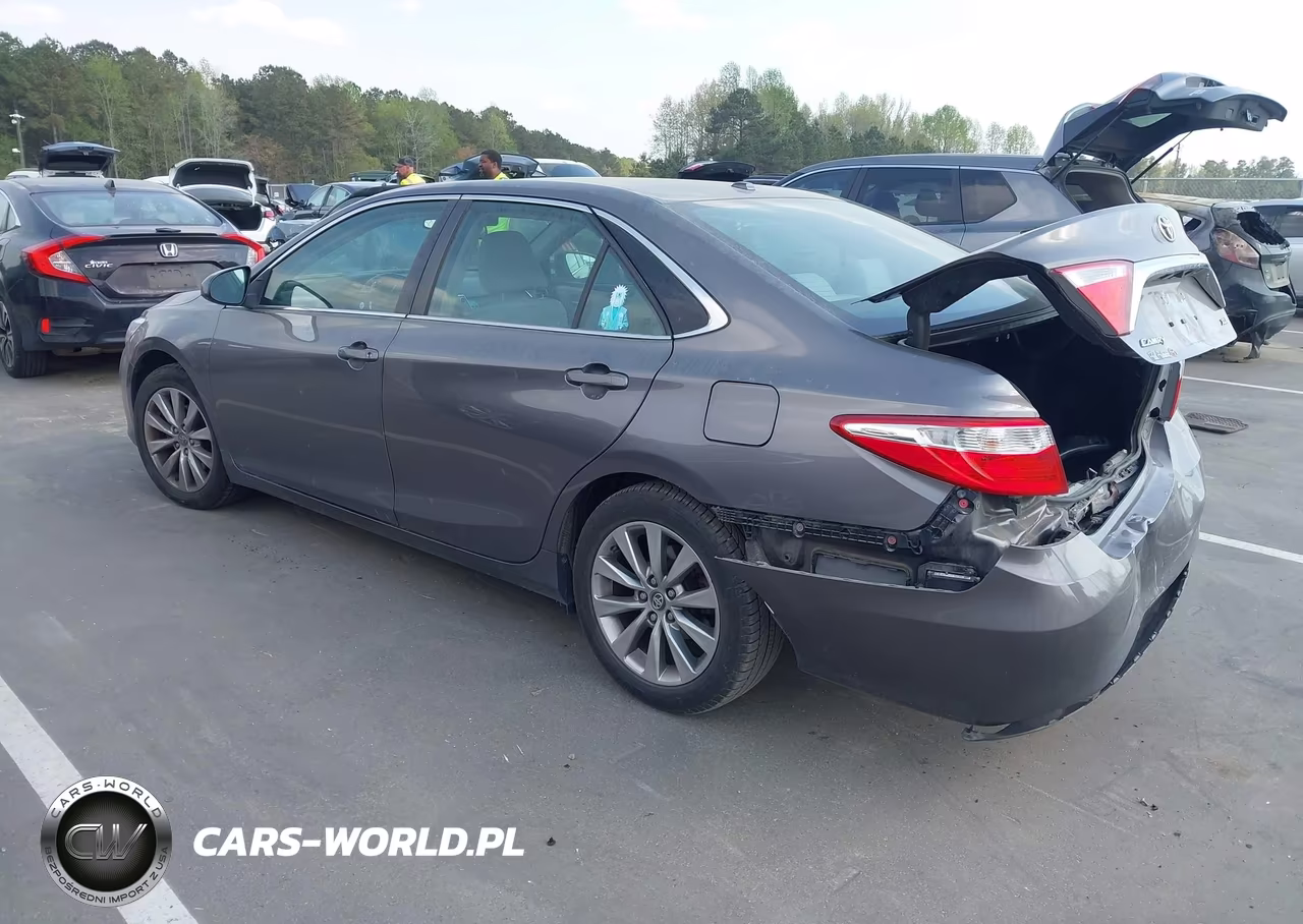 2017 Toyota Camry Xle VIN:4T1BF1FKXHU691169 - 3
