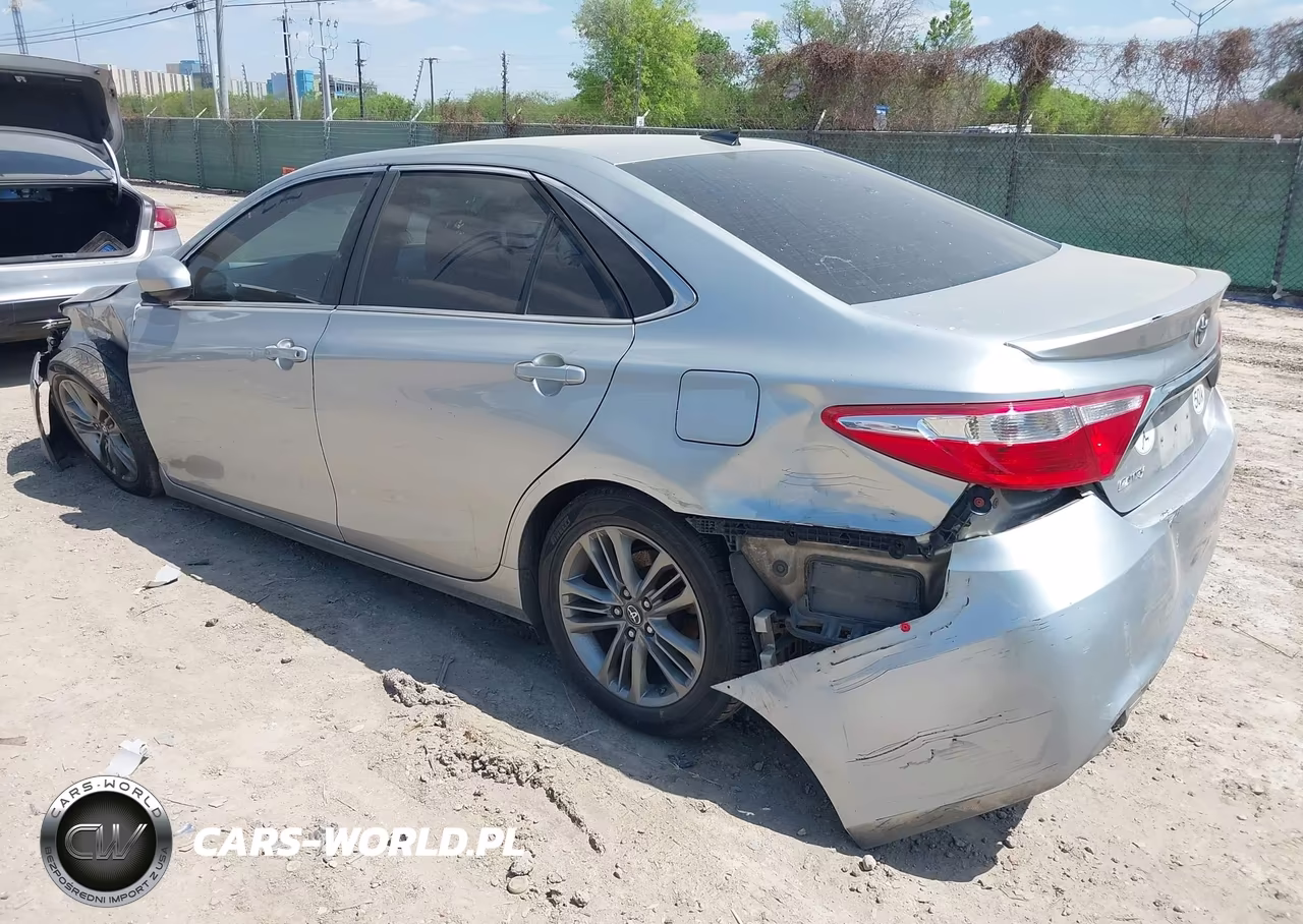2017 Toyota Camry Se VIN:4T1BF1FK0HU279620 - 3