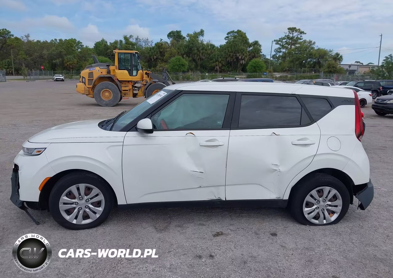 2020 Kia Soul Lx VIN:KNDJ23AU6L7717726 - 13
