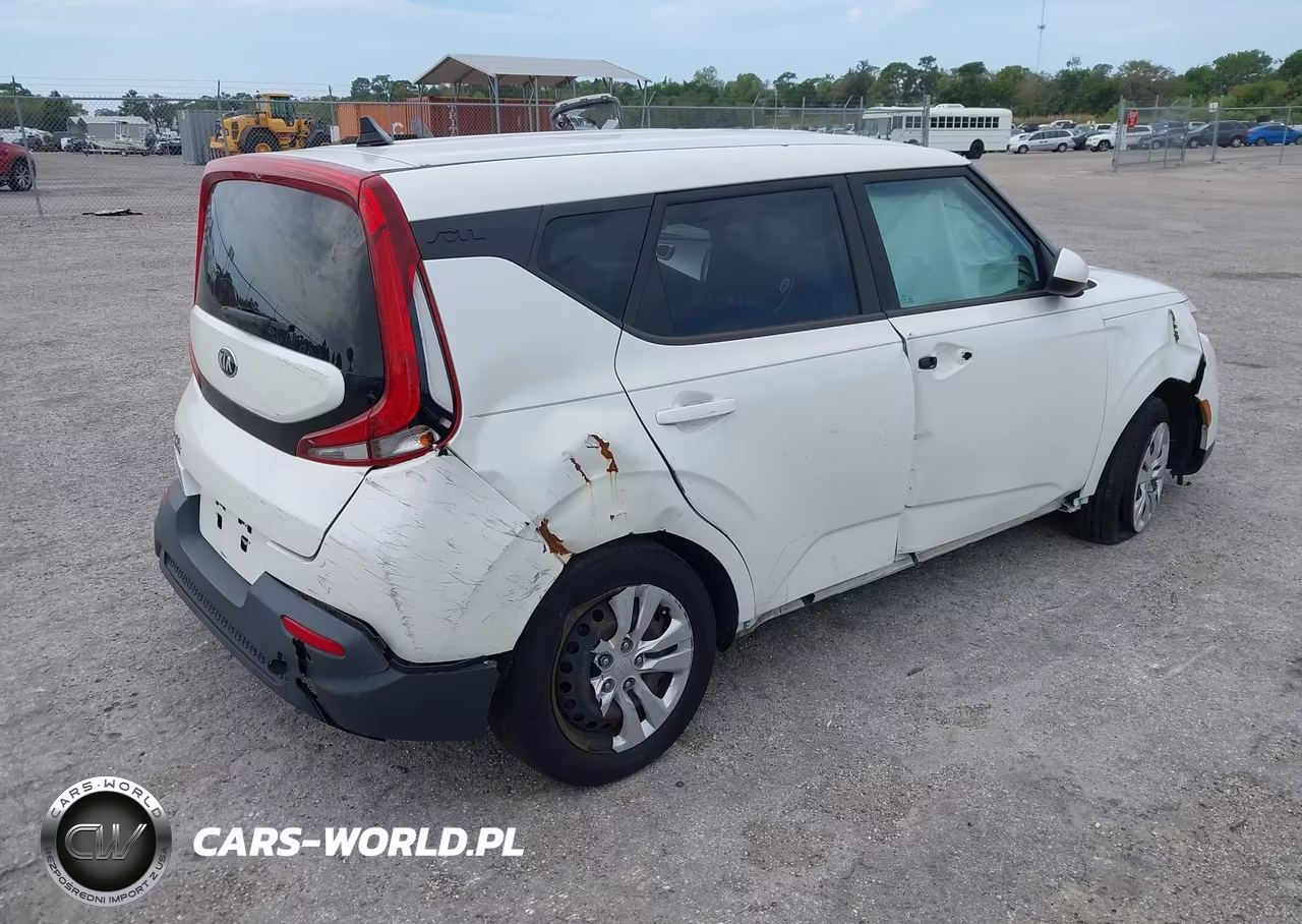 2020 Kia Soul Lx VIN:KNDJ23AU6L7717726 - 4