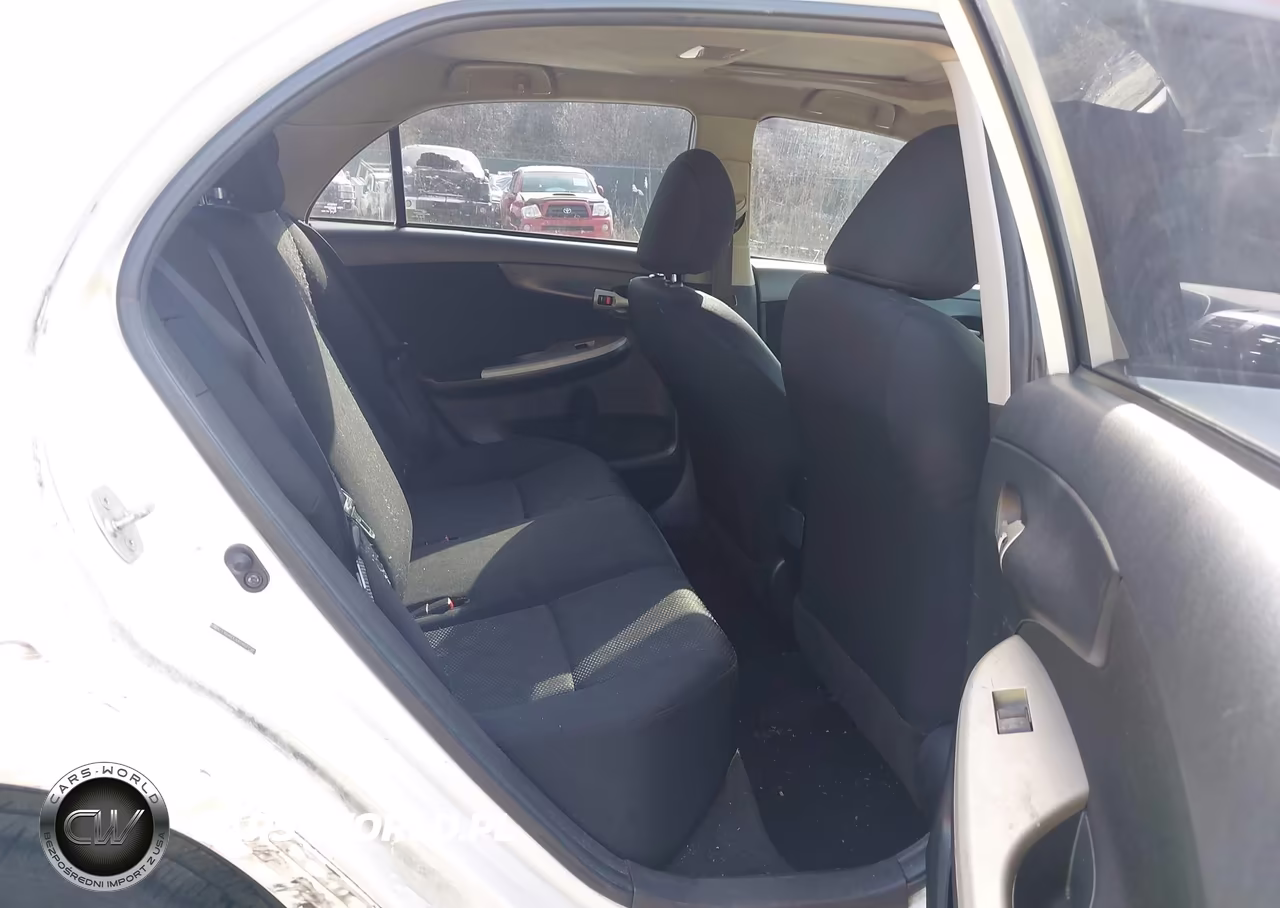 2010 Toyota Corolla S VIN:2T1BU4EEXAC457737 - 8