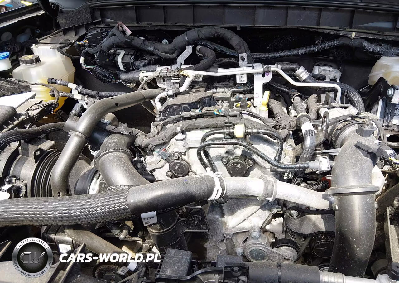 2025 Ford Bronco Outer Banks VIN:1FMDE8BH2SLA55518 - 10