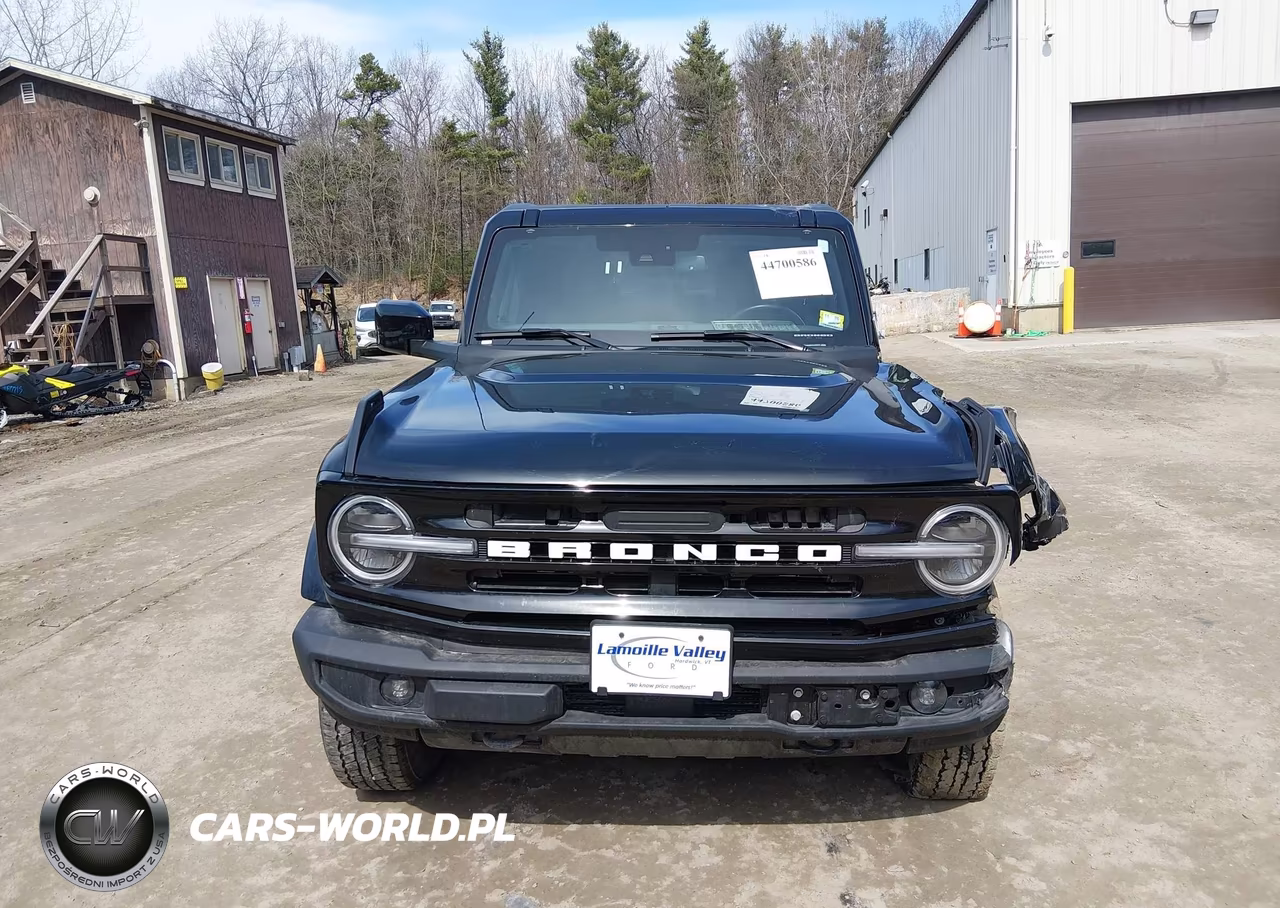 2025 Ford Bronco Outer Banks VIN:1FMDE8BH2SLA55518 - 12