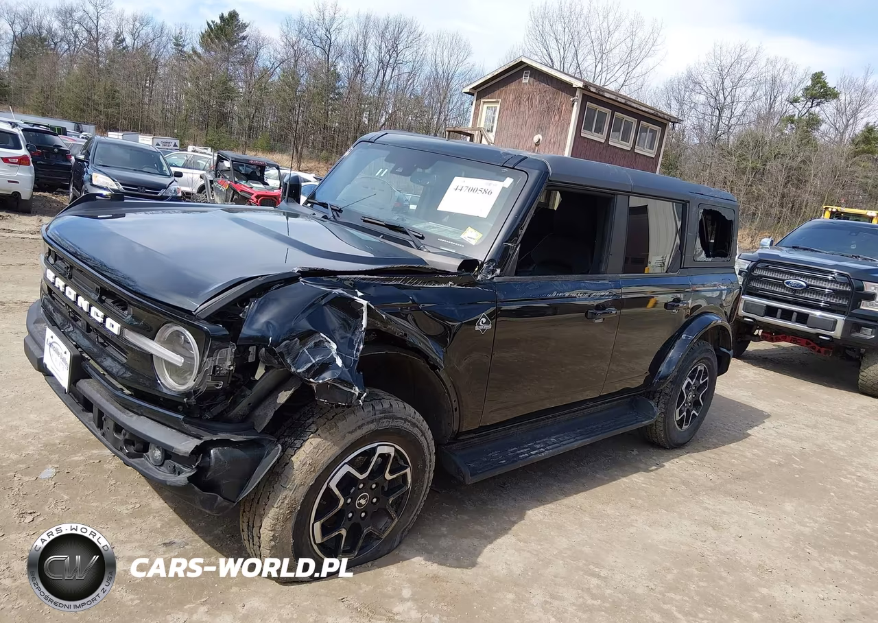 2025 Ford Bronco Outer Banks VIN:1FMDE8BH2SLA55518 - 2