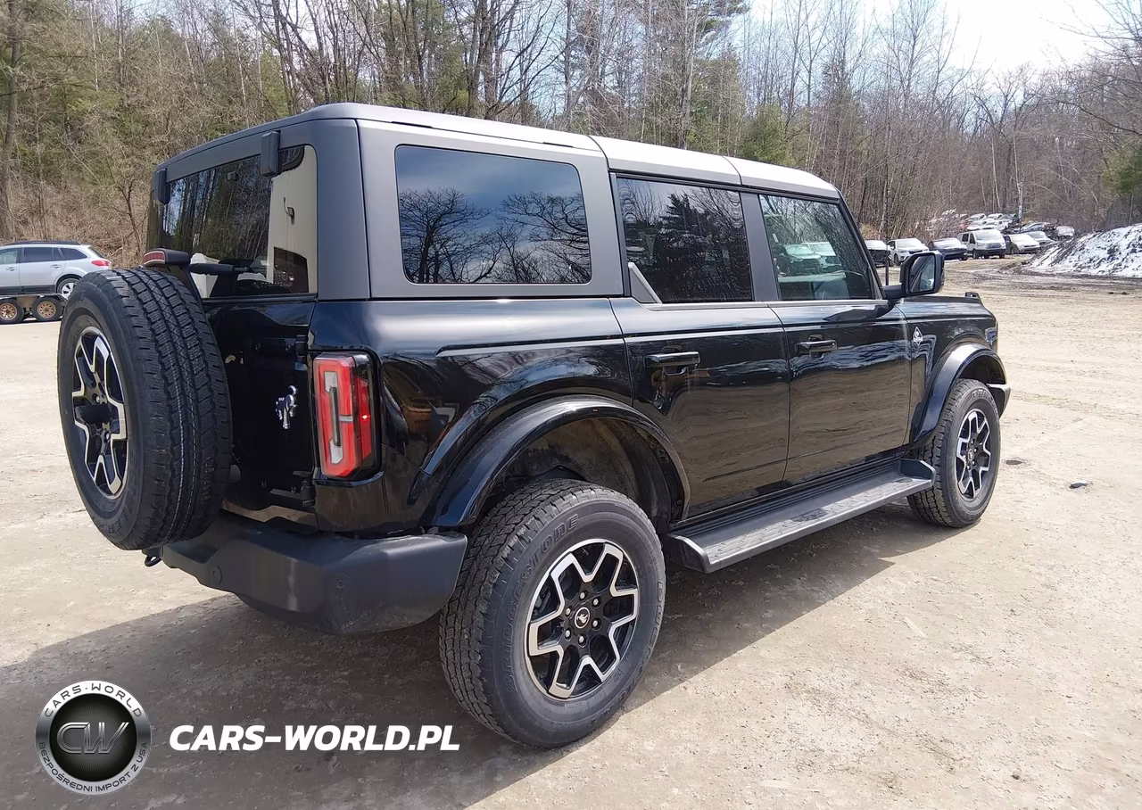2025 Ford Bronco Outer Banks VIN:1FMDE8BH2SLA55518 - 4