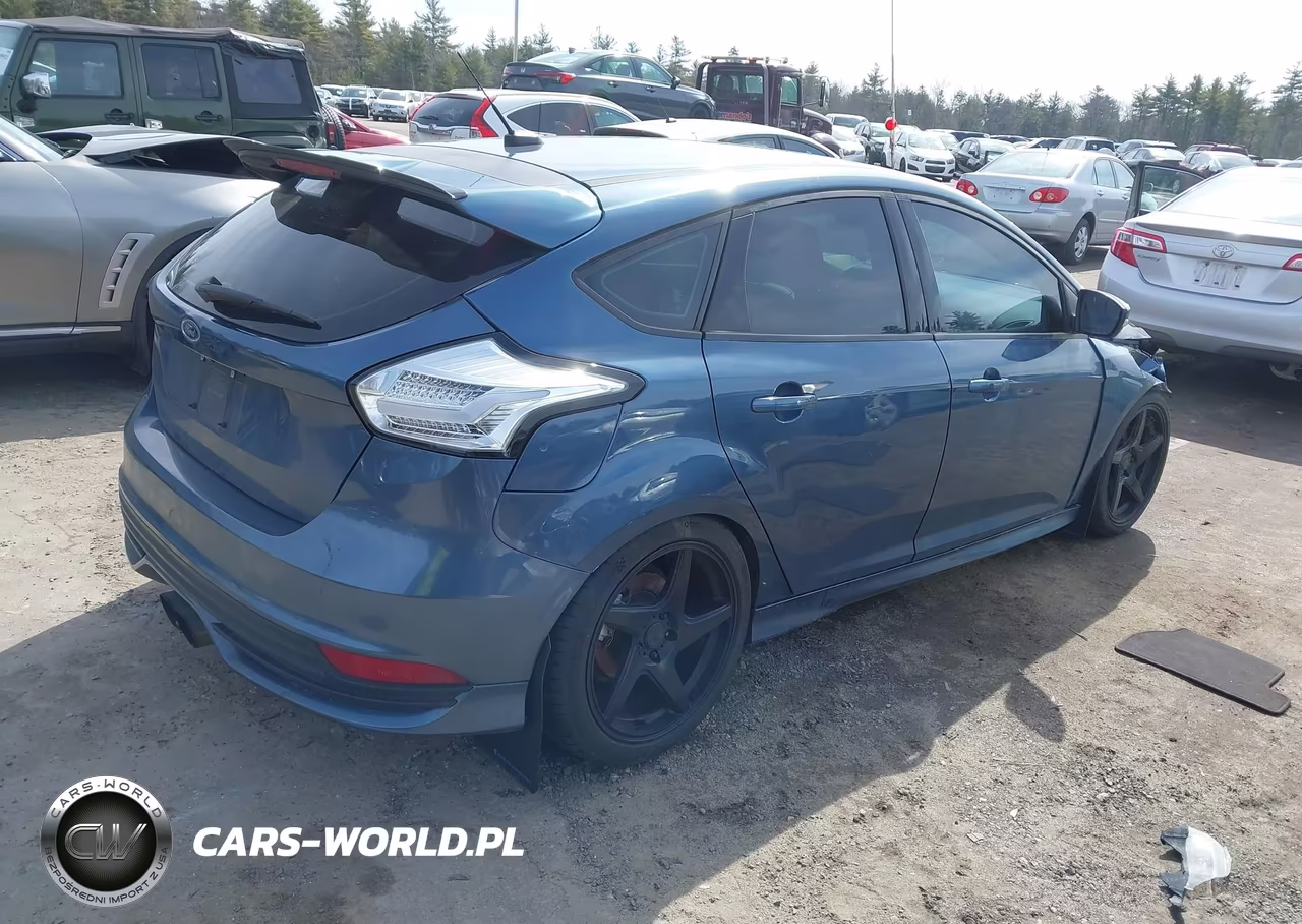 2018 Ford Focus St VIN:1FADP3L95JL281386 - 4