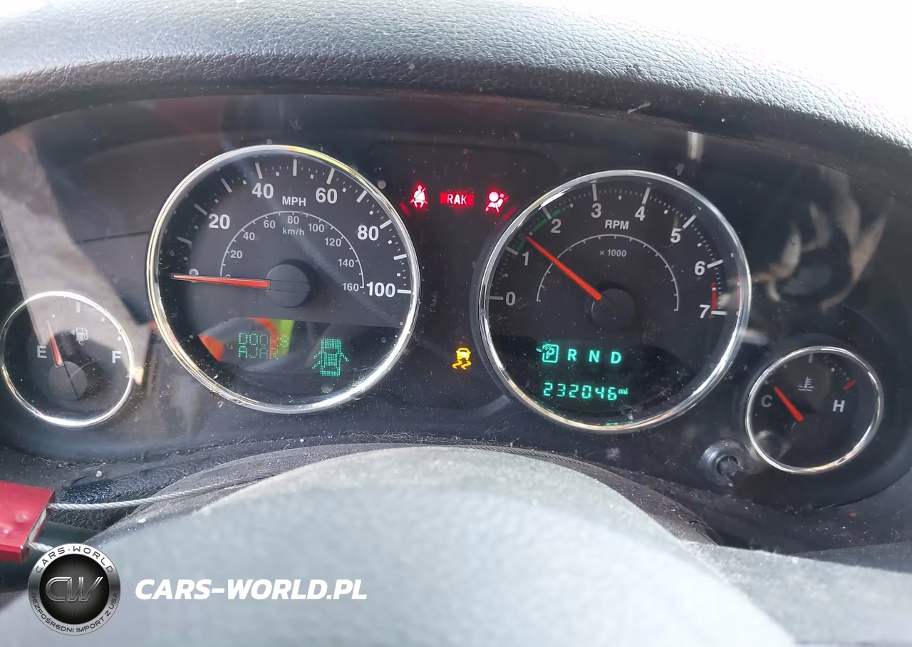 2015 Jeep Wrangler Unlimited Altitude VIN:1C4BJWEG1FL766387 - 7