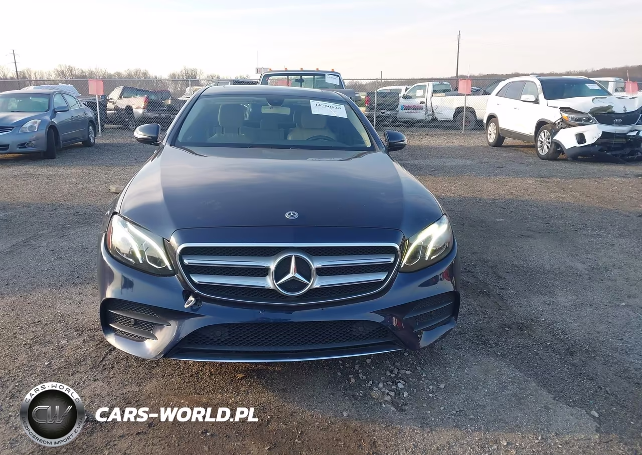 2018 Mercedes-Benz E 300 4Matic VIN:WDDZF4KB6JA330917 - 12