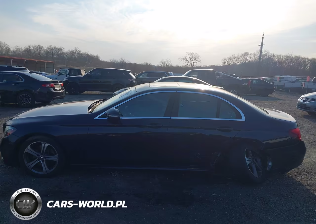 2018 Mercedes-Benz E 300 4Matic VIN:WDDZF4KB6JA330917 - 14