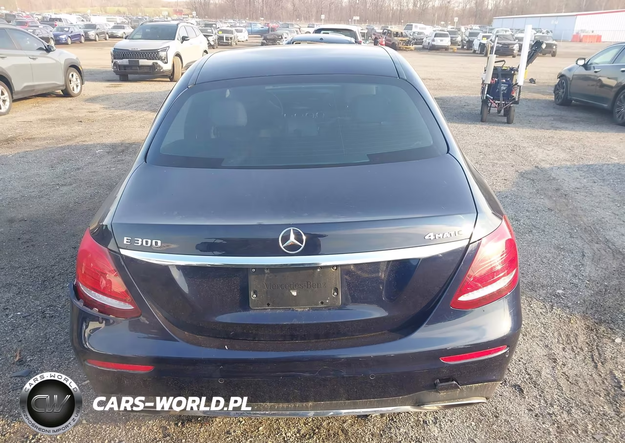 2018 Mercedes-Benz E 300 4Matic VIN:WDDZF4KB6JA330917 - 16