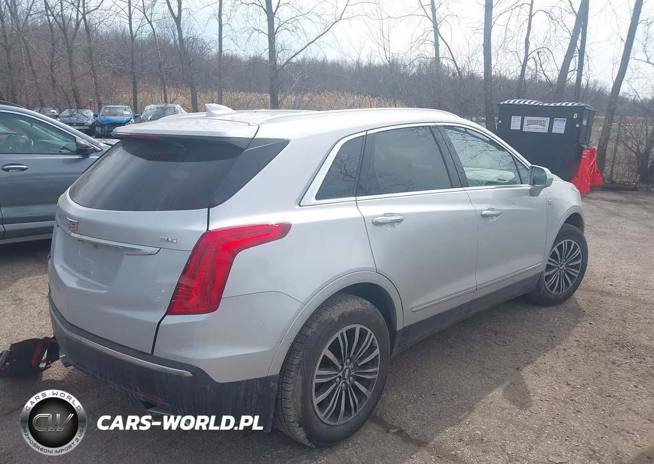 2017 Cadillac Xt5 Luxury VIN:1GYKNBRS8HZ303099 - 4