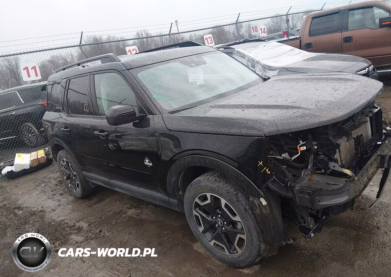 2021 Ford Bronco Sport Outer Banks VIN:3FMCR9C69MRB15608 - 14