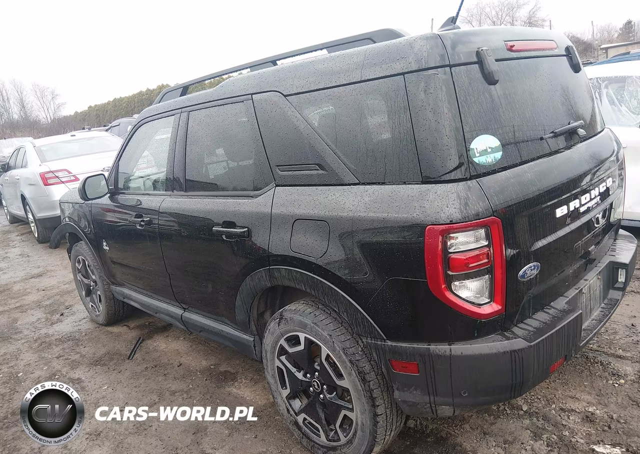 2021 Ford Bronco Sport Outer Banks VIN:3FMCR9C69MRB15608 - 15